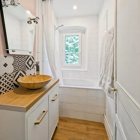 Grande Maison Familiale De Charme 9ch Vic-sur-Cère